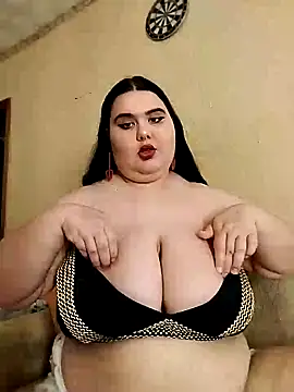 Vllada Brattz online show from 10/31/25, 09:50