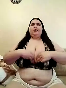 Vllada Brattz online show from 10/12/25, 08:37