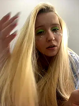 Milana Key online show from 12/13/25, 10:05