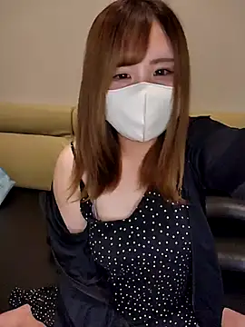 Snapshot of --MIYUKI chatting on 09/11/25, 11:32 --MIYUKI online show from 09/11/25, 11:32