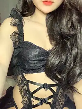 swallow-nice online show from 12/15/25, 01:17