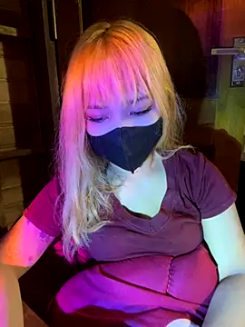 swallow-nice online show from 09/22/25, 05:19