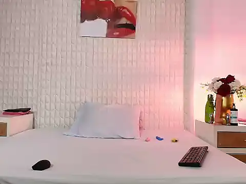 LuigiMarchetti online show from 11/11/25, 07:08