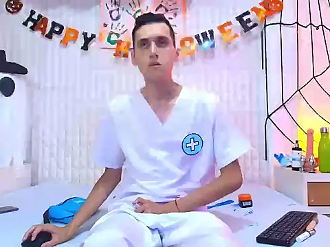 LuigiMarchetti online show from 10/30/25, 07:44