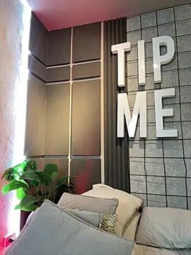 Tayler Kim online show from 03/26/26, 04:38