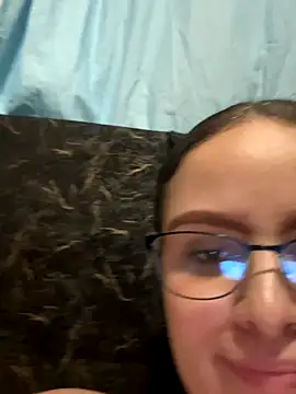 Tayler Kim online show from 11/23/25, 09:36