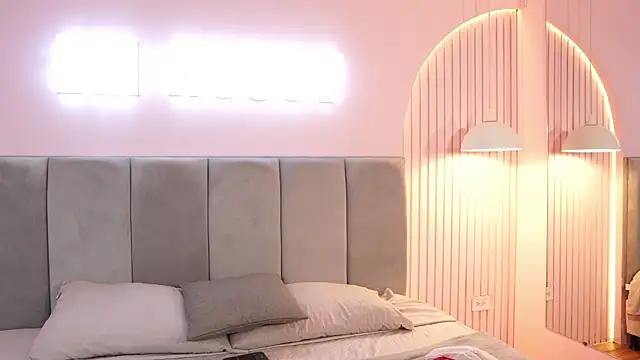 Tayler Kim online show from 01/07/26, 06:46