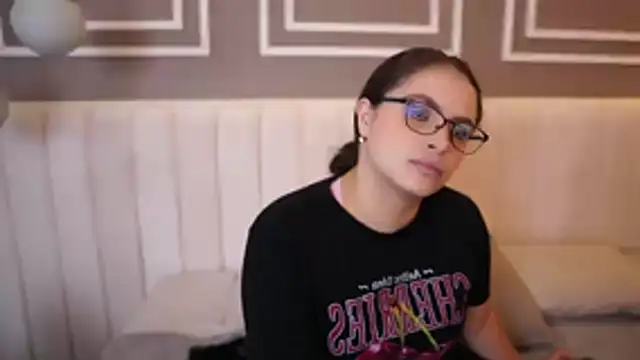 Tayler Kim online show from 11/21/25, 07:13