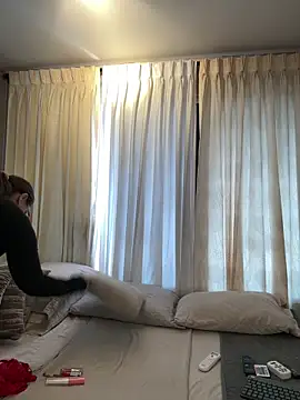 Tayler Kim online show from 03/31/26, 06:43