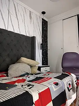 aston xvera online show from 09/27/25, 03:12