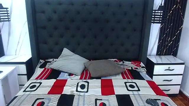 aston xvera online show from 09/18/25, 04:04