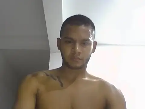 Snapshot of jayden_cooper1 chatting on 12/03/25, 01:17 jayden cooper1 online show from 12/03/25, 01:17