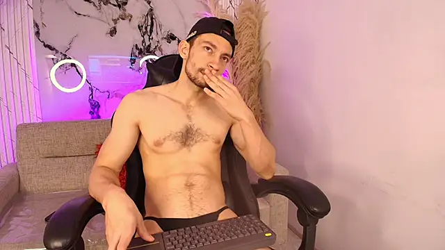 TyagoRoberts online show from 12/20/25, 03:53