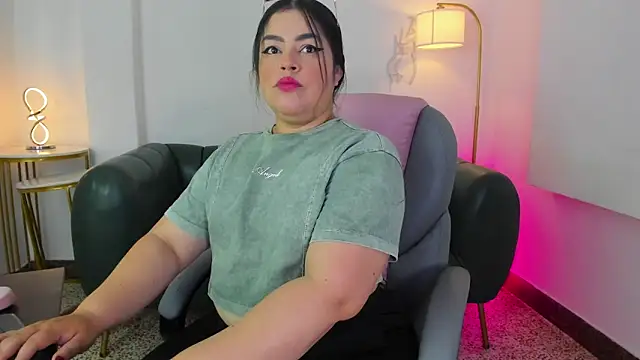 Miss Francheska online show from 01/15/26, 12:19