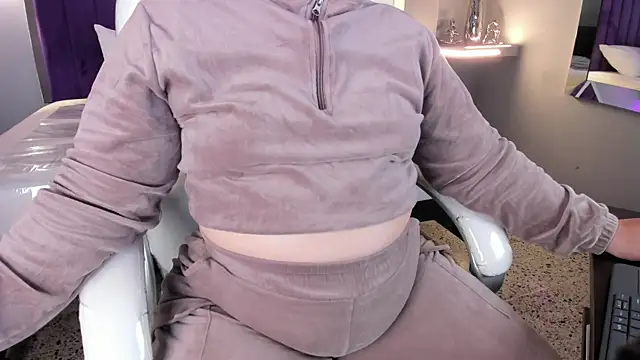 Miss Francheska online show from 03/20/26, 11:55