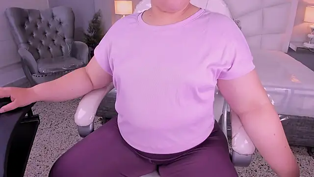 Miss Francheska online show from 02/21/26, 12:07