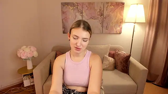MilinaMorris online show from 10/08/25, 04:58