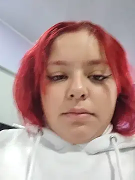 Snapshot of cherry_canndy_ chatting on 10/12/25, 10:05 cherry canndy  online show from 10/12/25, 10:05