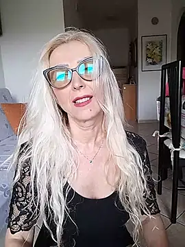  sexyBLONDE46  online show from 03/18/26, 09:56