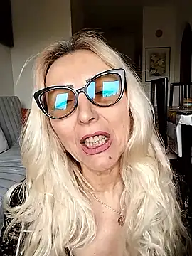  sexyBLONDE46  online show from 02/08/26, 11:08