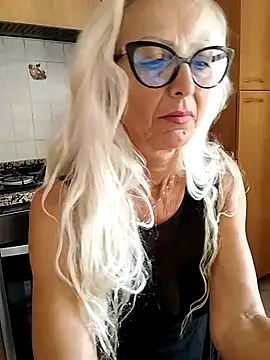 Snapshot of _sexyBLONDE46_ chatting on 07/17/26, 09:50 sexyBLONDE46 online show from 07/17/26, 09:50