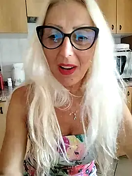 Snapshot of _sexyBLONDE46_ chatting on 07/04/26, 01:26 sexyBLONDE46 online show from 07/04/26, 01:26
