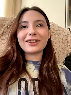 Snapshot of lilly_royse chatting on 10/03/25, 06:15 lilly royse online show from 10/03/25, 06:15