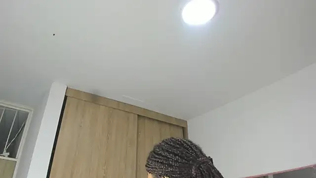 MaraKarly online show from 10/26/25, 08:42