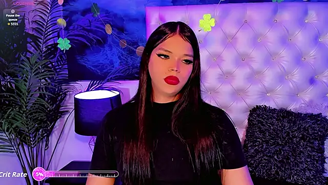 Valeria Swett  online show from 03/15/26, 08:38