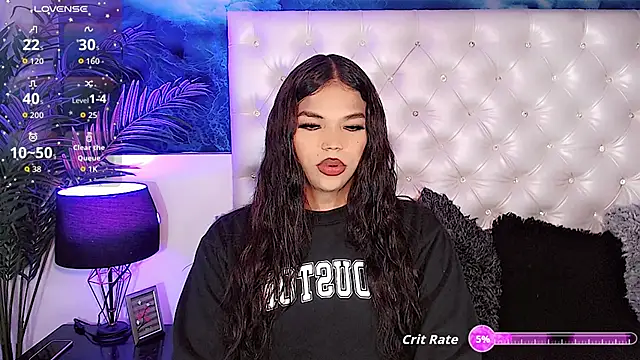 Valeria Swett  online show from 11/11/25, 08:58