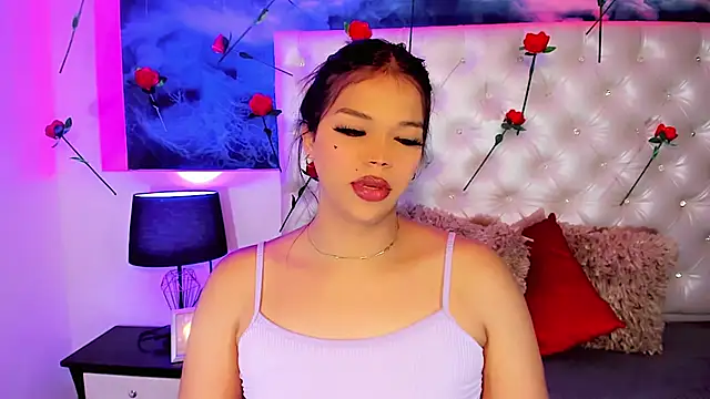 Valeria Swett  online show from 02/19/26, 09:01