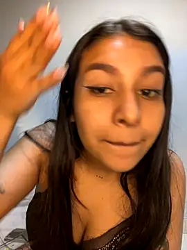 Snapshot of _Chloe_Smith chatting on 10/06/25, 02:57 Chloe Smith online show from 10/06/25, 02:57