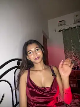 STRIP GLOW online show from 05/29/26, 10:49
