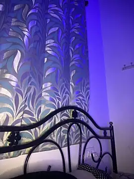 STRIP GLOW online show from 03/15/26, 06:26