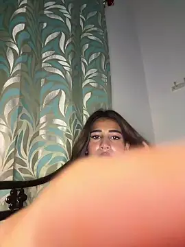 STRIP GLOW online show from 03/12/26, 09:41