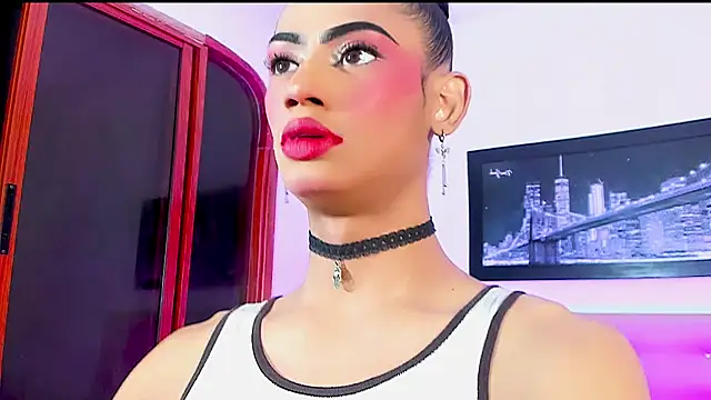 aura-monet online show from 12/18/25, 08:19