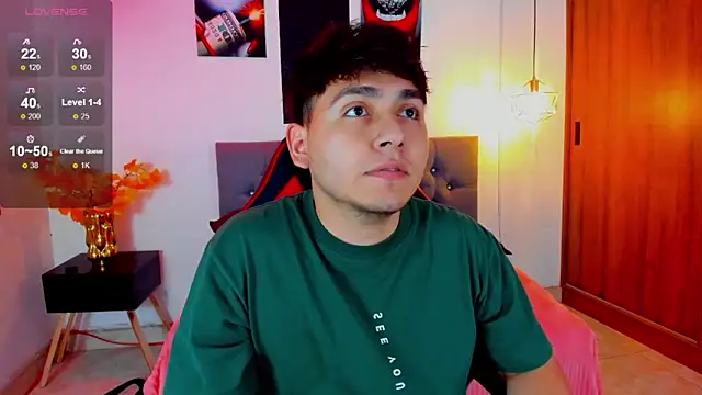 Snapshot of Nicolas_James_Sc chatting on 02/19/26, 02:47 Nicolas James Sc online show from 02/19/26, 02:47