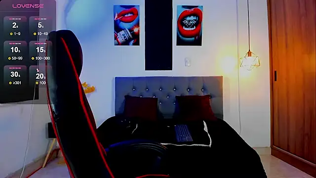 Nicolas James Sc online show from 11/15/25, 12:53