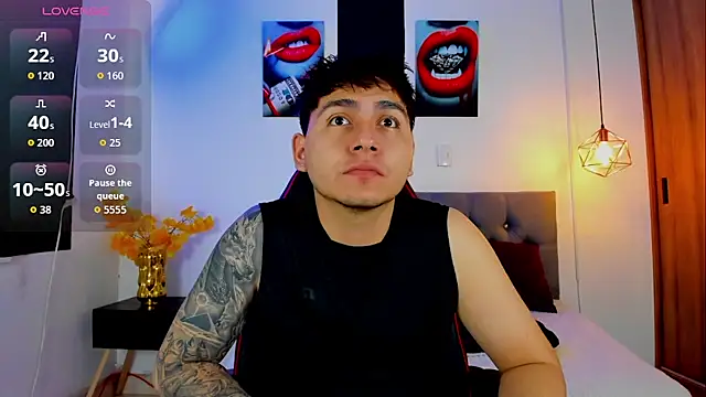 Snapshot of Nicolas_James_Sc chatting on 10/02/25, 01:36 Nicolas James Sc online show from 10/02/25, 01:36