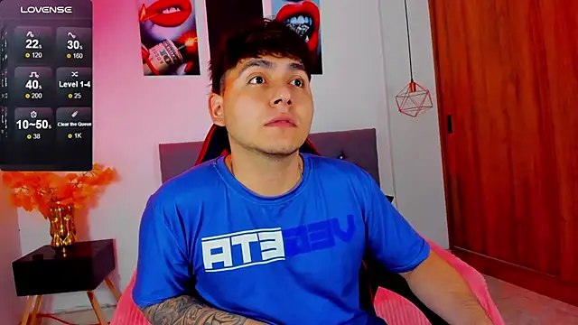 Snapshot of Nicolas_James_Sc chatting on 02/17/26, 01:52 Nicolas James Sc online show from 02/17/26, 01:52