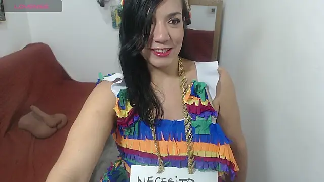 danna zuluaga online show from 10/17/25, 12:29