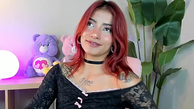 Snapshot of Mystic_blue chatting on 01/05/26, 05:27 Mystic blue online show from 01/05/26, 05:27