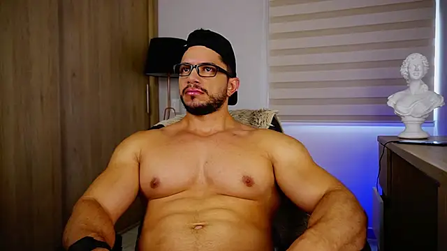 Erick Thompsonx online show from 04/12/26, 06:00