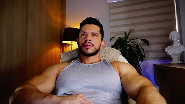 Erick Thompsonx online show from 09/13/25, 07:47