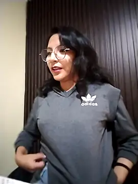 Regina Shine online show from 01/16/26, 09:08