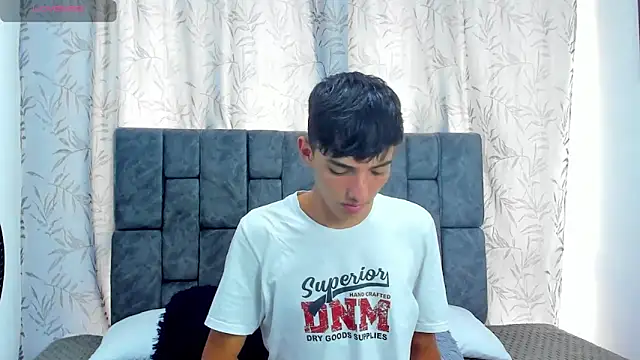 Maikol Ortiz online show from 11/26/25, 07:14