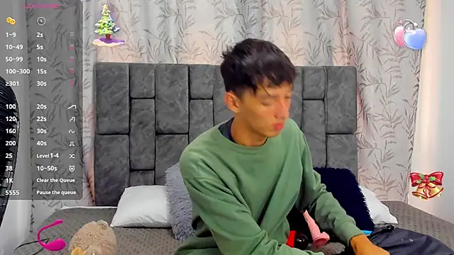 Maikol Ortiz online show from 11/25/25, 11:21