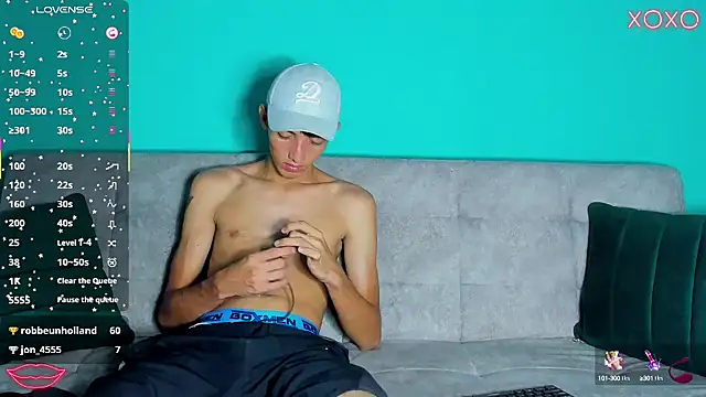 Maikol Ortiz online show from 10/14/25, 12:55