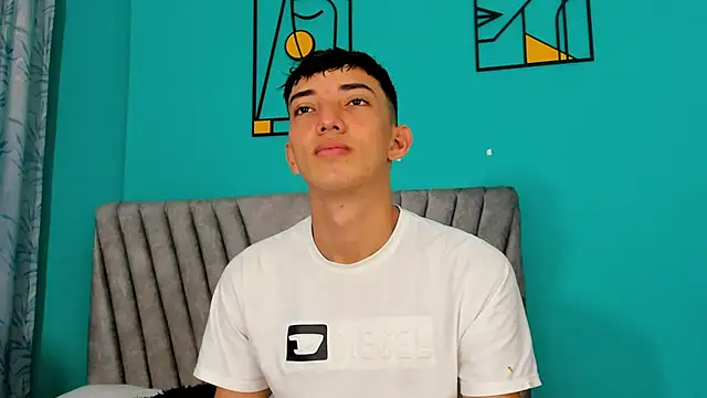 Maikol Ortiz online show from 04/13/26, 12:42