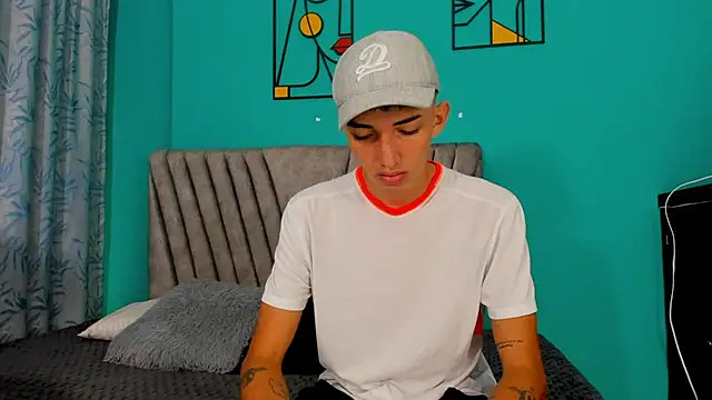 Maikol Ortiz online show from 04/09/26, 12:44